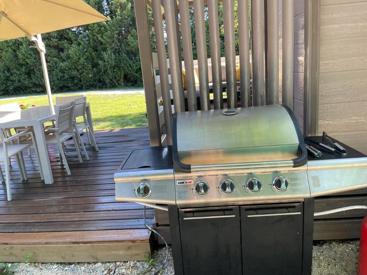 Avignon, Joli Chalet En Campagne Tres Proche De La Ville Eksteriør billede
